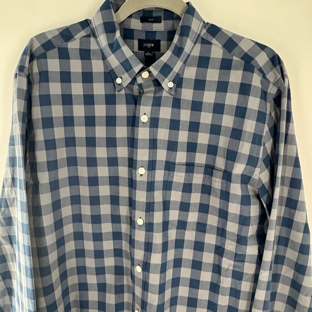 J. Crew Blue Checkered Men's button-down shirt
